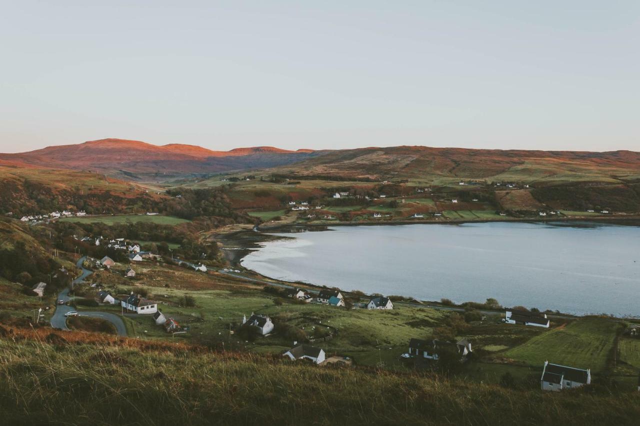 The Ferry Inn Portree Kültér fotó
